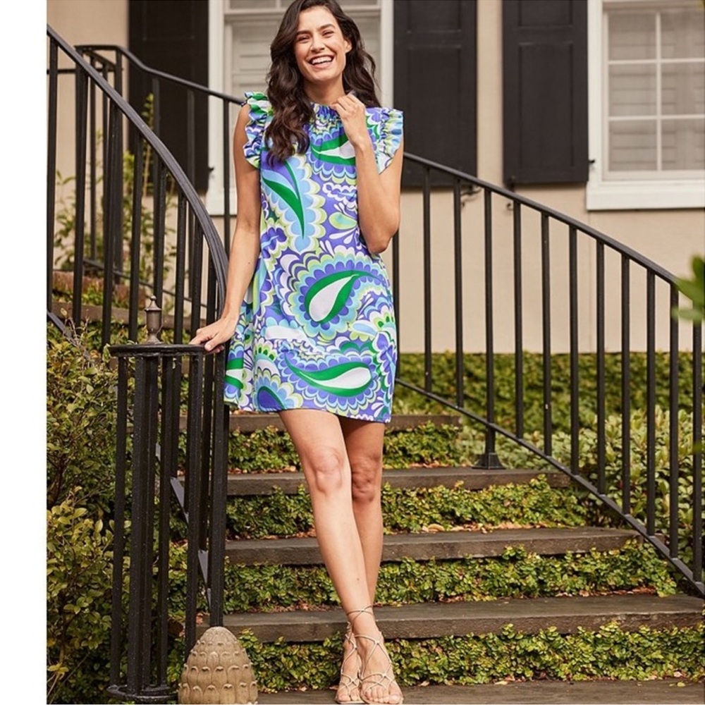 NWT Jude Connally
Shari Stretch Knit Mod Paisley Iris Print Ruffle Trim Dress